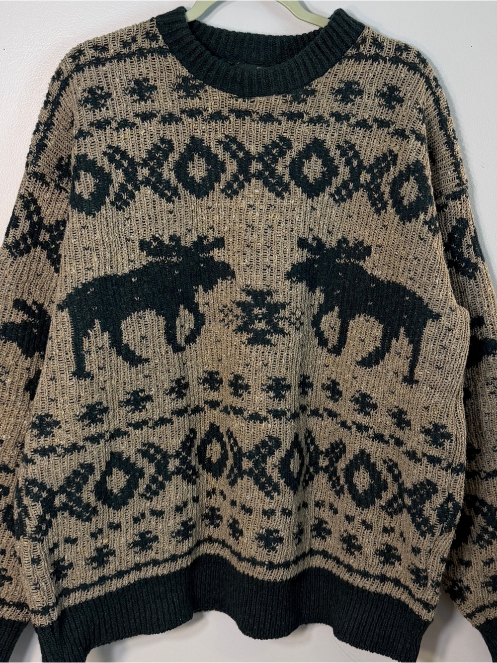 VTG Orvis men’s XL moose knit wool blend sweater crewneck green tan GUC chunky